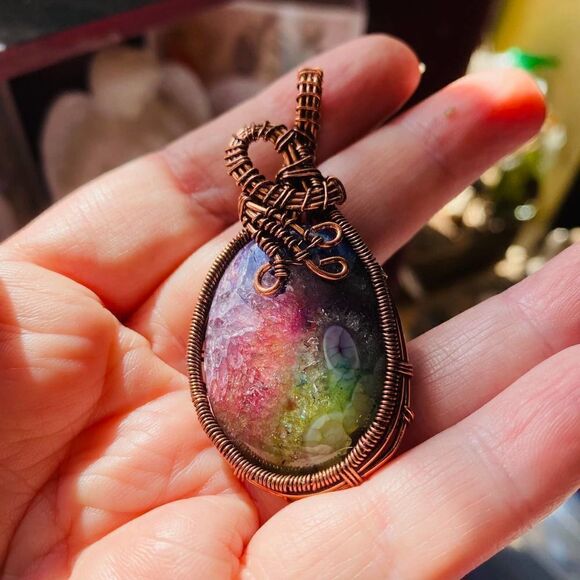Rainbow Solar Quartz Copper Wired Pendant - Picture 5 of 6